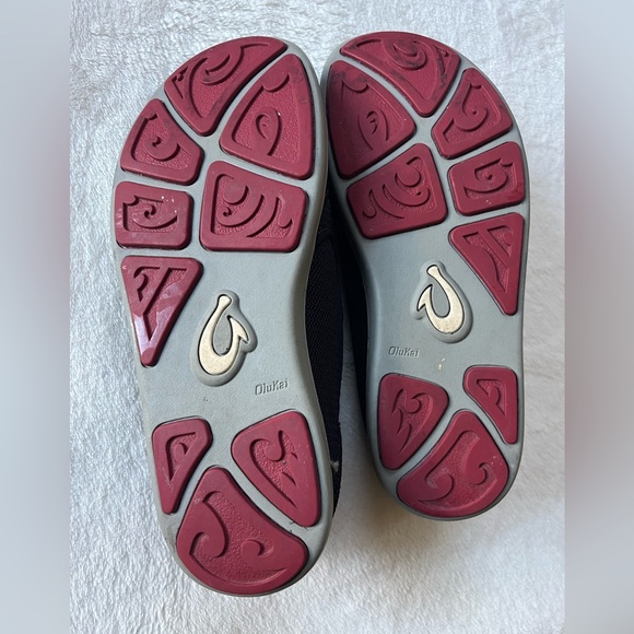 Olukai Nohea Mesh Men's Black and Red Slip-On Loafers Sz M7 - Picture 5 of 7